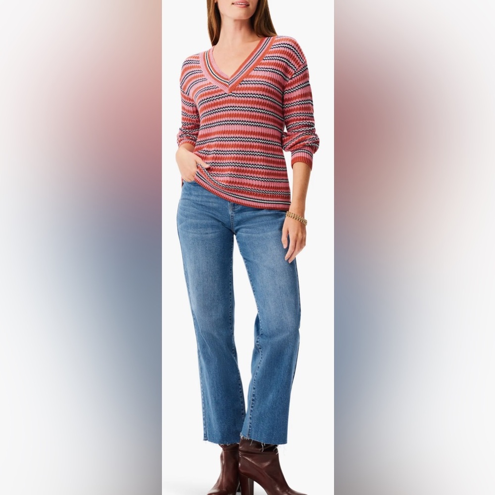 NIC+ZOE Island Sunset Pink Multi Stripe V-Neck
Sweater NWT